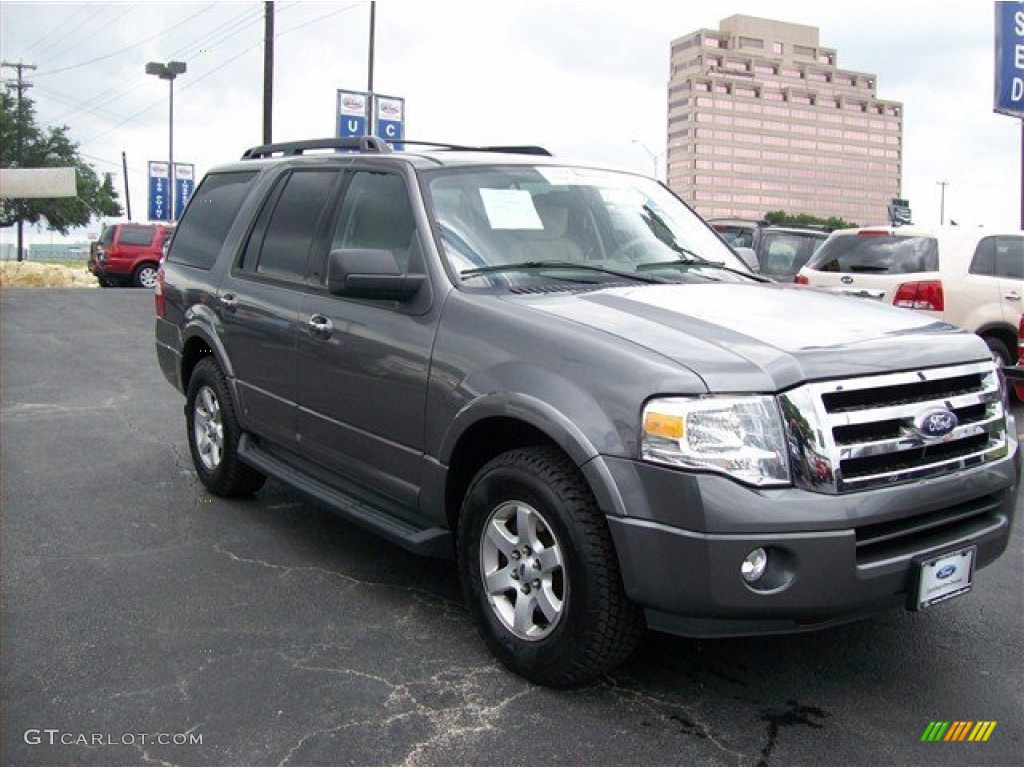 Sterling Grey Metallic Ford Expedition