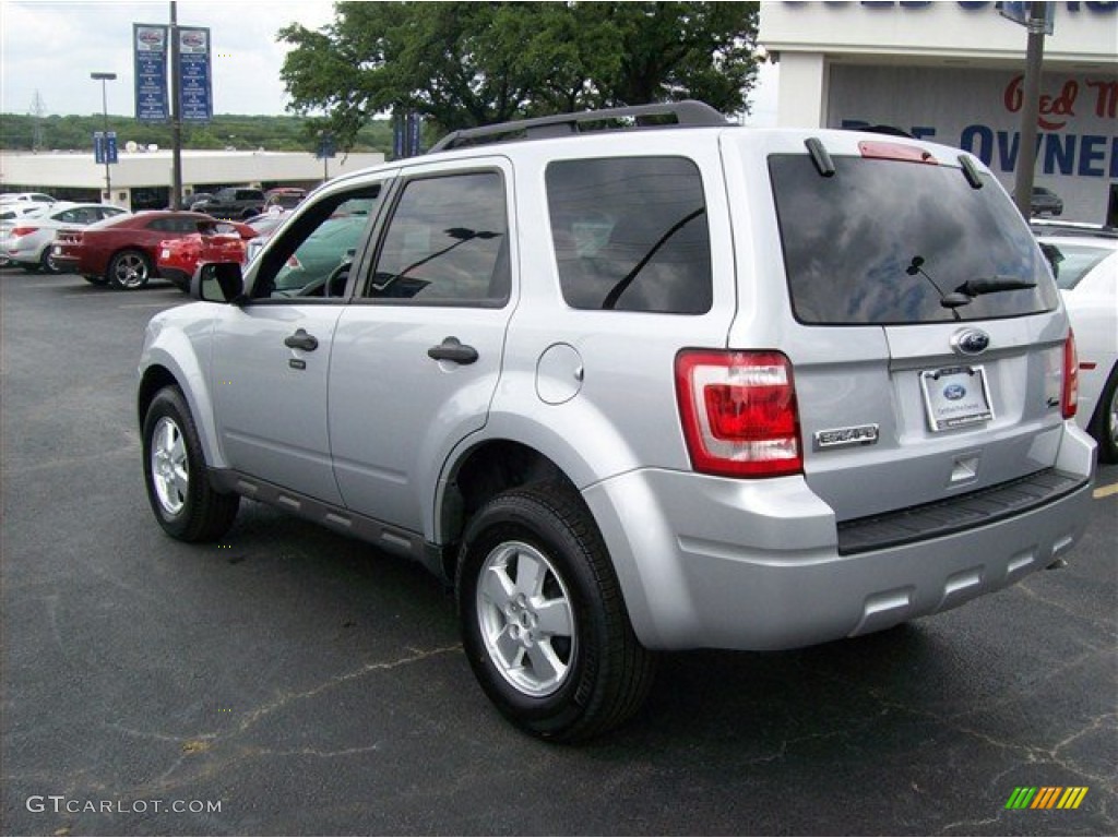 2012 Escape XLT V6 - Ingot Silver Metallic / Charcoal Black photo #5