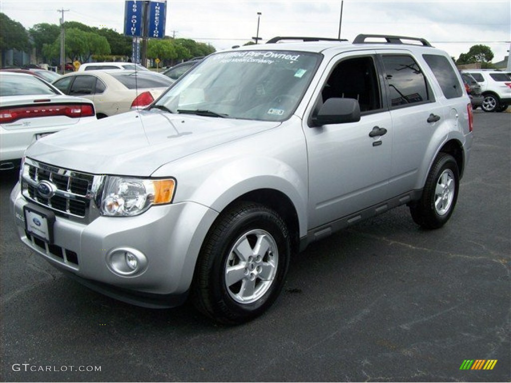 2012 Escape XLT V6 - Ingot Silver Metallic / Charcoal Black photo #15