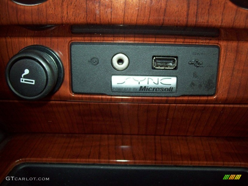 2010 F150 Lariat SuperCrew 4x4 - Dark Blue Pearl Metallic / Tan photo #26