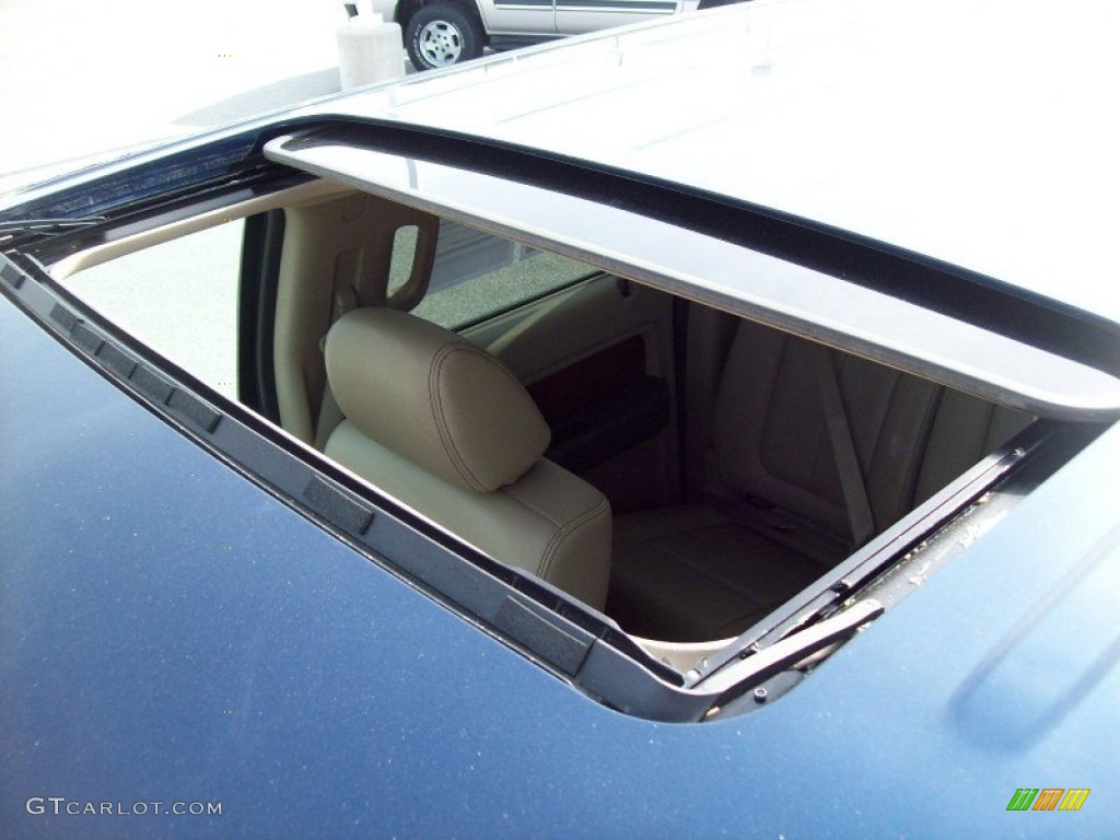 2010 F150 Lariat SuperCrew 4x4 - Dark Blue Pearl Metallic / Tan photo #31
