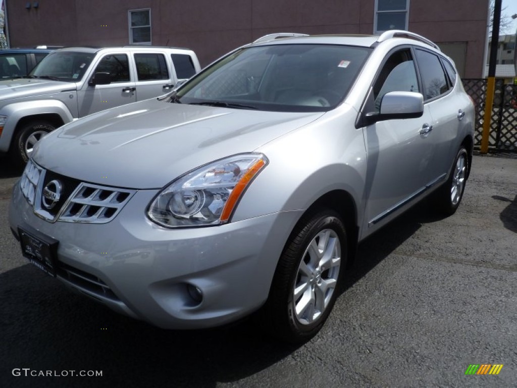2011 Rogue SL AWD - Silver Ice Metallic / Gray photo #1