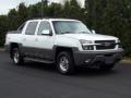 2002 Summit White Chevrolet Avalanche 2500 4WD  photo #14