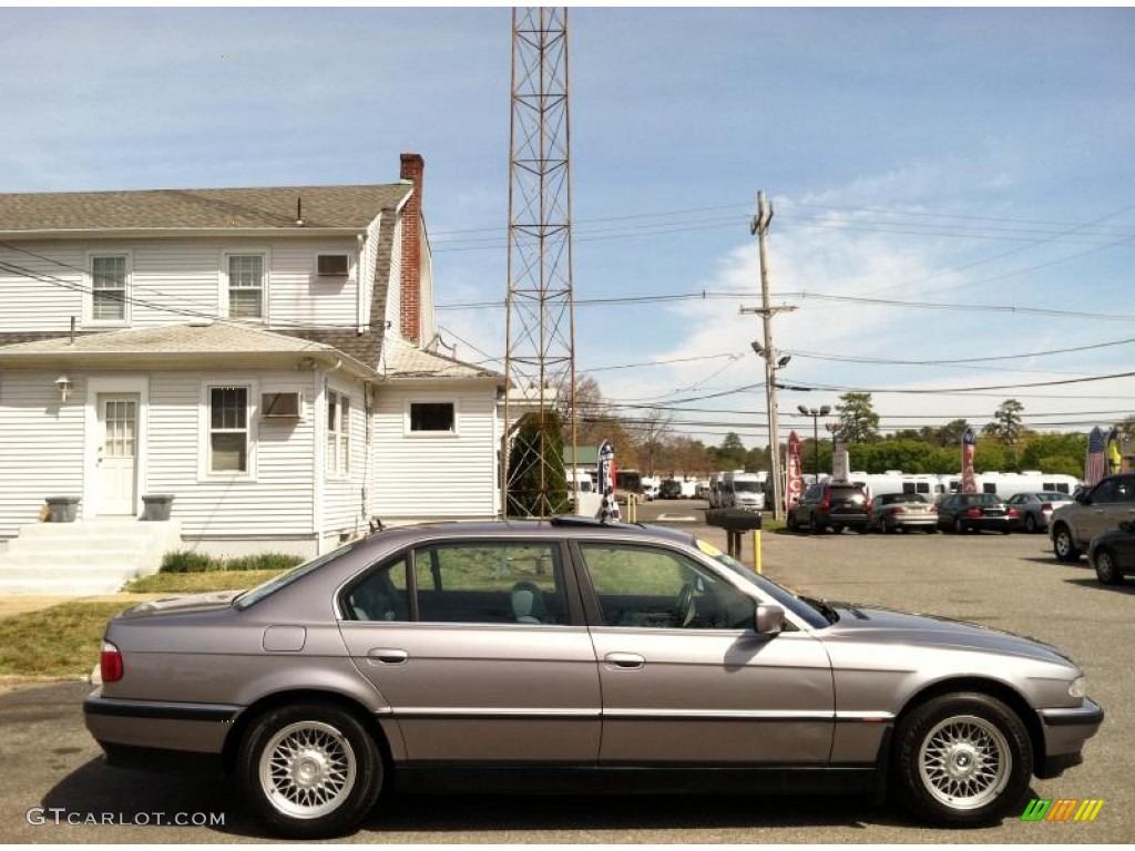 Sahara Beige Metallic 2000 BMW 7 Series 740iL Sedan Exterior Photo #63868017