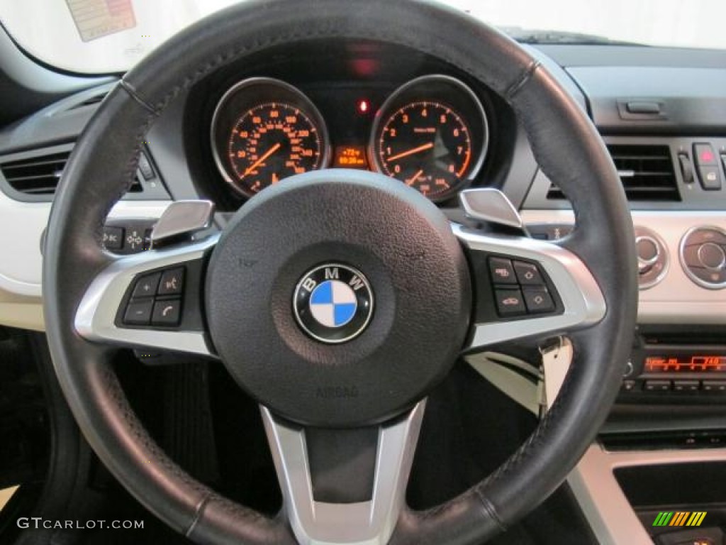 2010 BMW Z4 sDrive30i Roadster Ivory White Steering Wheel Photo #63868218