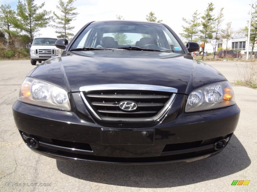 2006 Elantra GLS Sedan - Ebony Black / Gray photo #4
