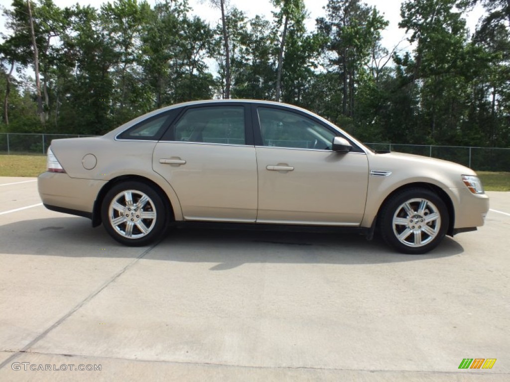 2008 Taurus SEL - Dune Pearl Metallic / Camel photo #2