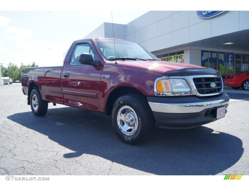 2003 F150 XLT Regular Cab - Toreador Red Metallic / Medium Graphite Grey photo #2