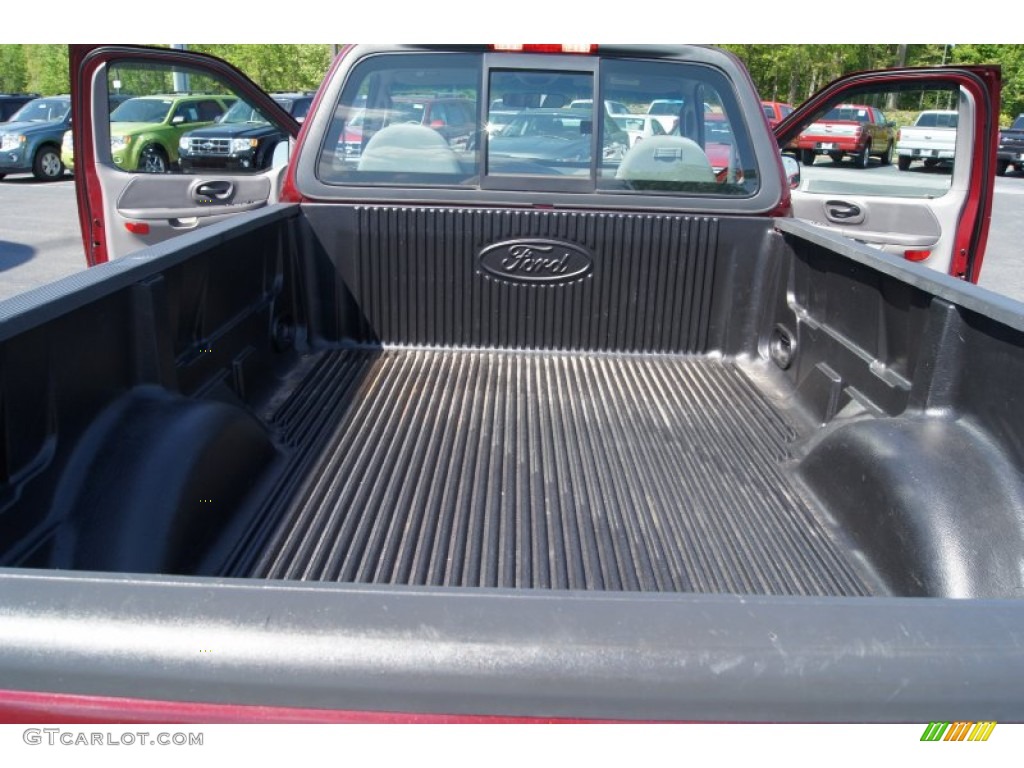 2003 F150 XLT Regular Cab - Toreador Red Metallic / Medium Graphite Grey photo #9