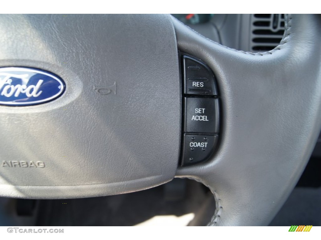 2003 F150 XLT Regular Cab - Toreador Red Metallic / Medium Graphite Grey photo #18