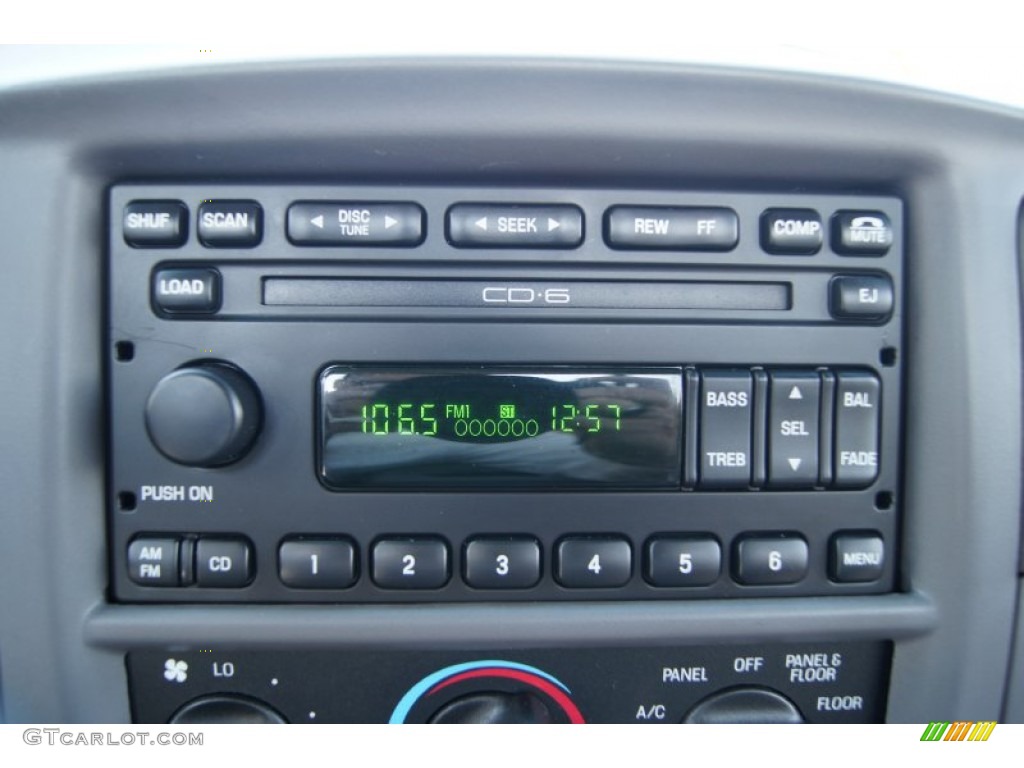 2003 Ford F150 XLT Regular Cab Audio System Photo #63876002