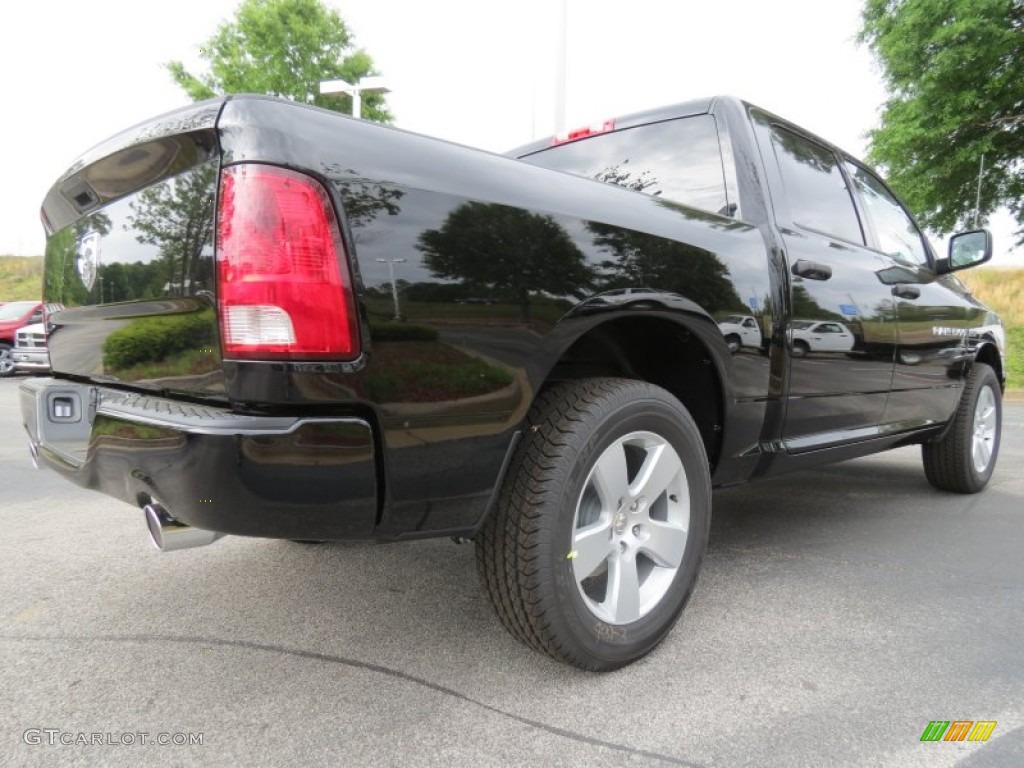 2012 Ram 1500 Express Crew Cab - Black / Dark Slate Gray/Medium Graystone photo #3