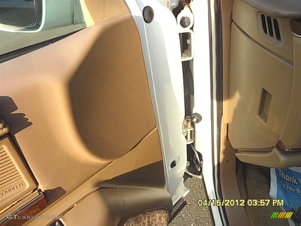 1995 Roadmaster Limited Sedan - Bright White / Beige photo #7
