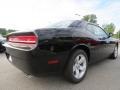 Pitch Black - Challenger SXT Photo No. 3