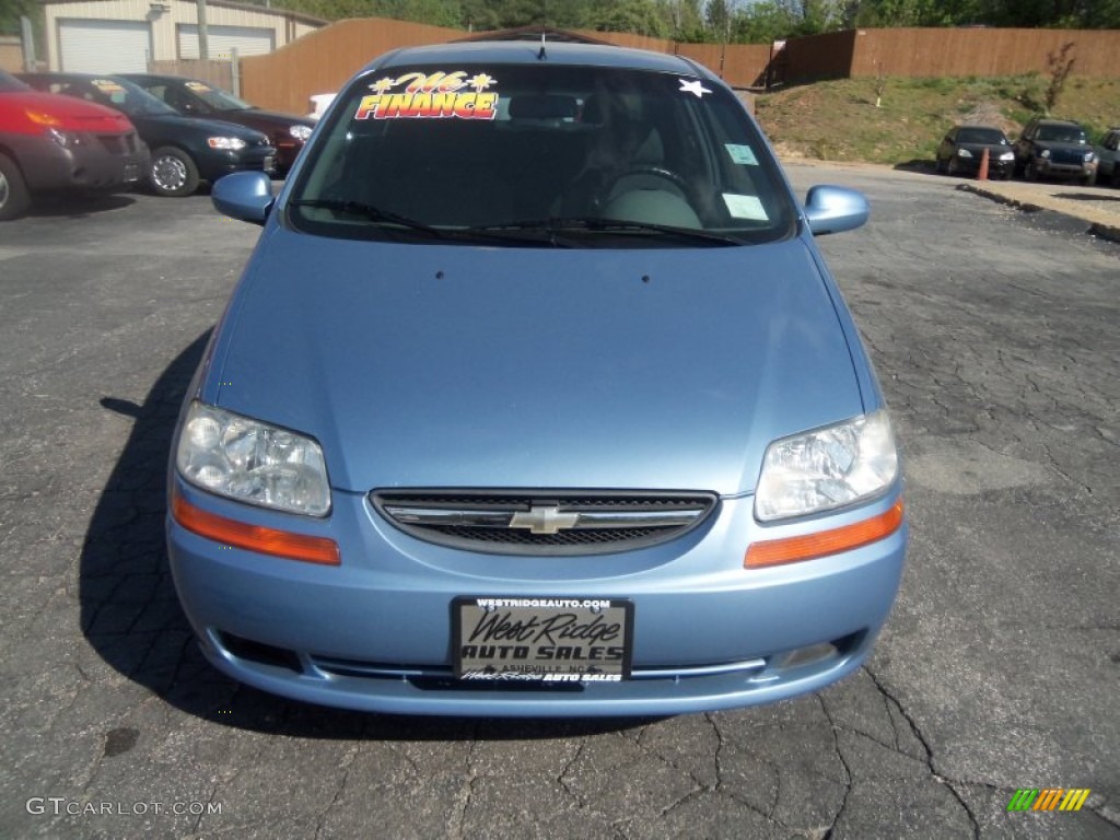 2005 Aveo LS Sedan - Pastel Blue Metallic / Gray photo #2