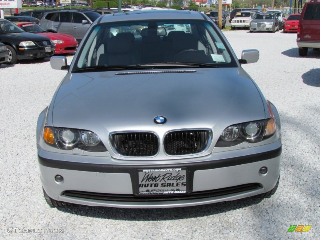 2004 3 Series 325xi Sedan - Titanium Silver Metallic / Grey photo #12