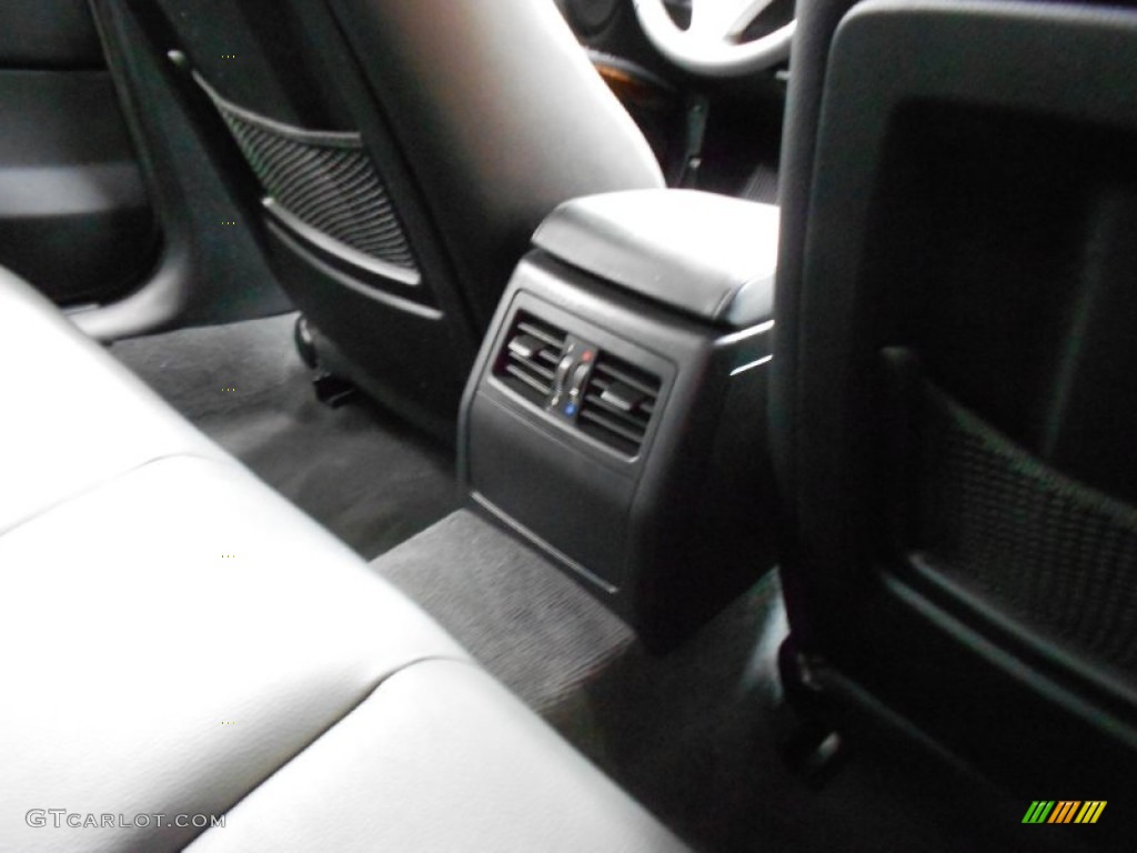 2009 3 Series 335i Sedan - Titanium Silver Metallic / Black photo #33