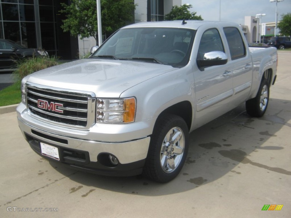 Quicksilver Metallic GMC Sierra 1500