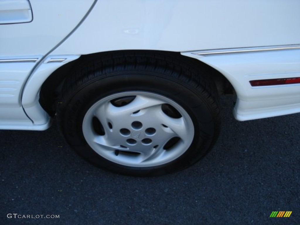 1995 Grand Am SE - Bright White / Taupe photo #7