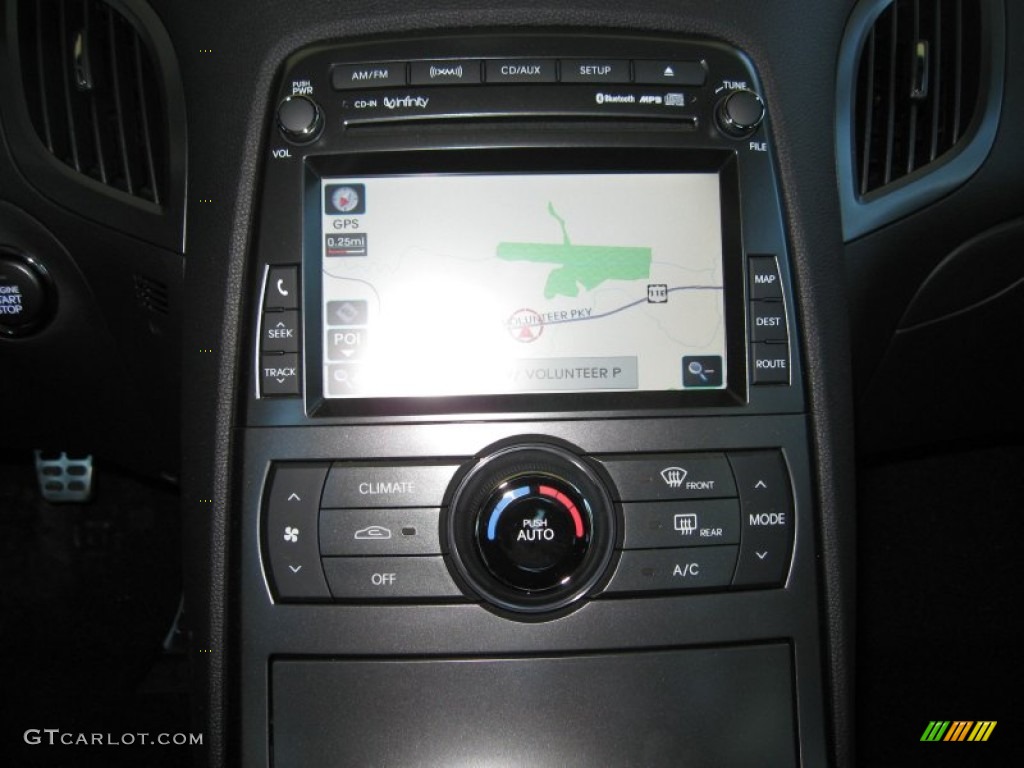 2012 Hyundai Genesis Coupe 3.8 Track Navigation Photos