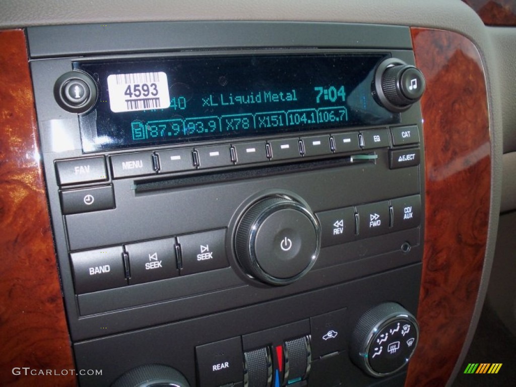 2012 Chevrolet Suburban 2500 LS 4x4 Audio System Photo #63887485