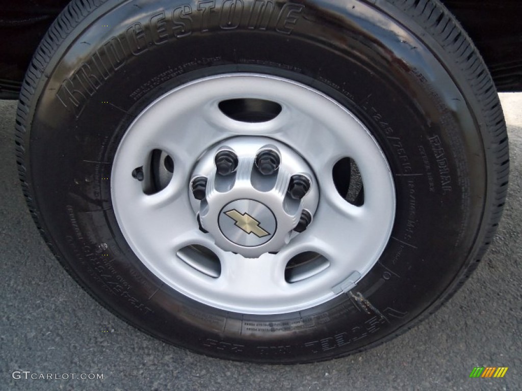 2012 Chevrolet Express 2500 Cargo Van Wheel Photo #63887932