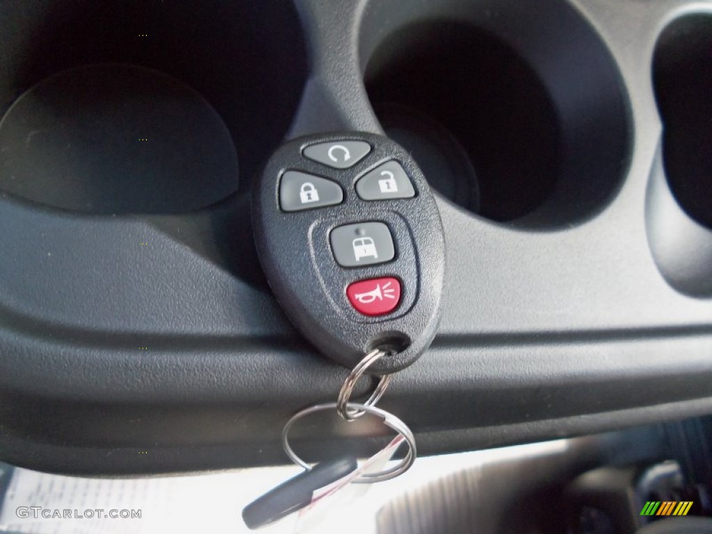 2012 Chevrolet Express 2500 Cargo Van Keys Photos