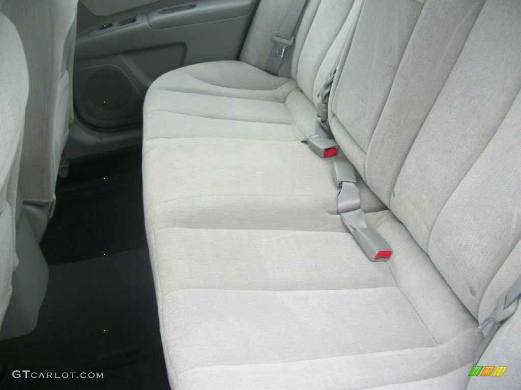 2008 Optima LX - Bright Silver Metallic / Gray photo #25