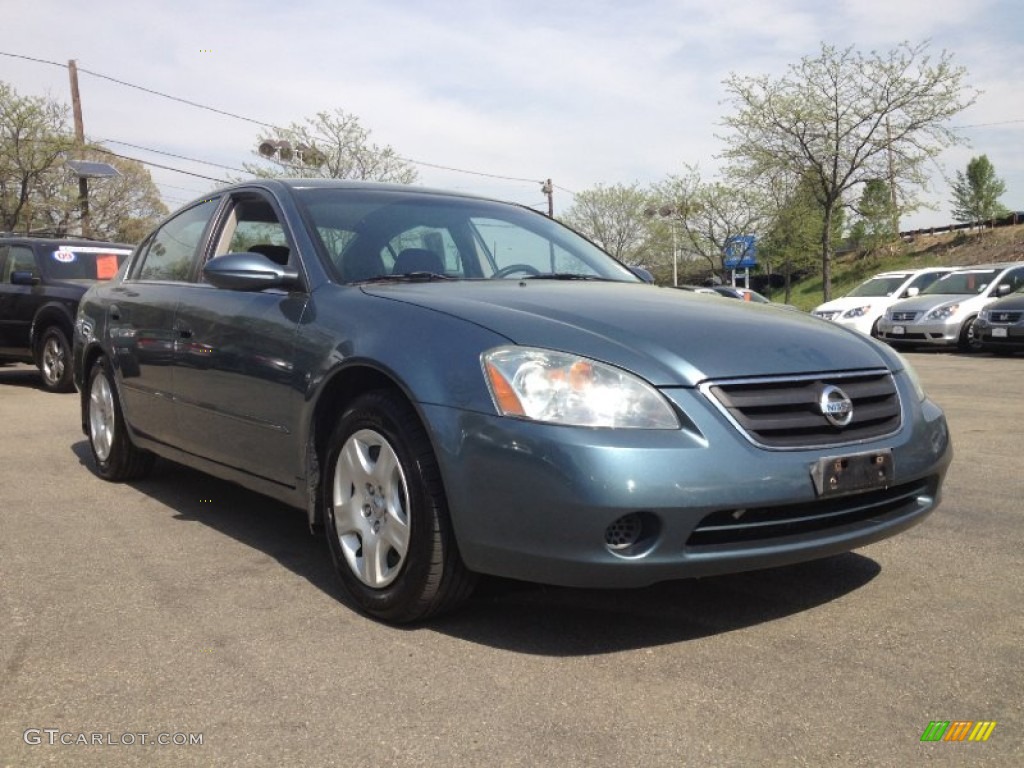 2002 Altima 2.5 S - Opal Blue Metallic / Charcoal Black photo #8
