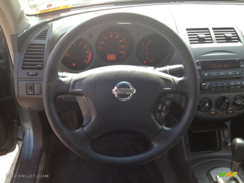 2002 Altima 2.5 S - Opal Blue Metallic / Charcoal Black photo #15