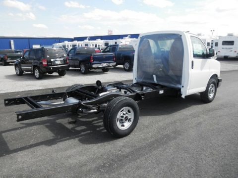 2012 GMC Savana Cutaway 3500 Chassis Data, Info and Specs
