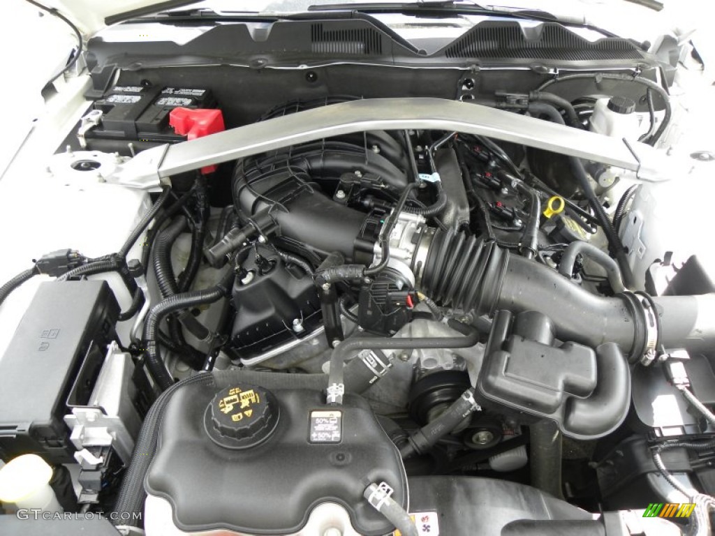 2011 Mustang V6 Premium Convertible - Performance White / Saddle photo #15