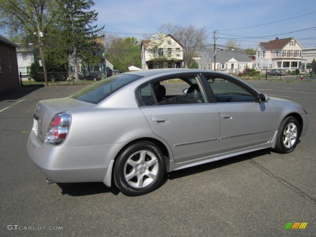 2005 Altima 3.5 SL - Sheer Silver Metallic / Charcoal photo #8