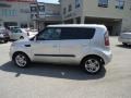 2010 Bright Silver Kia Soul +  photo #9