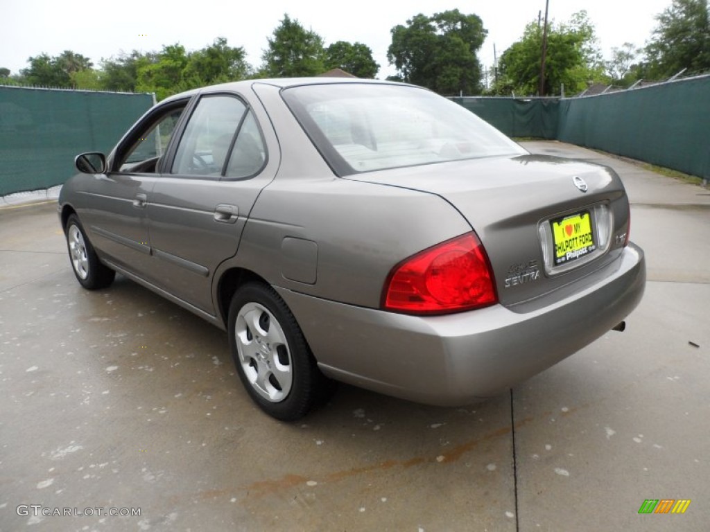 2004 Sentra 1.8 S - Bronze Shimmer / Taupe photo #5