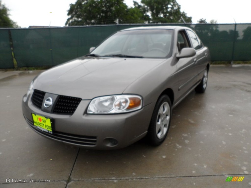 2004 Sentra 1.8 S - Bronze Shimmer / Taupe photo #7
