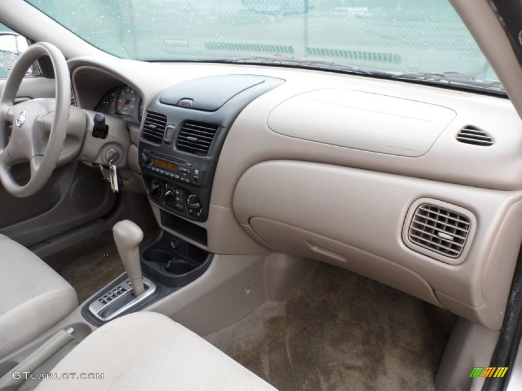 2004 Sentra 1.8 S - Bronze Shimmer / Taupe photo #25