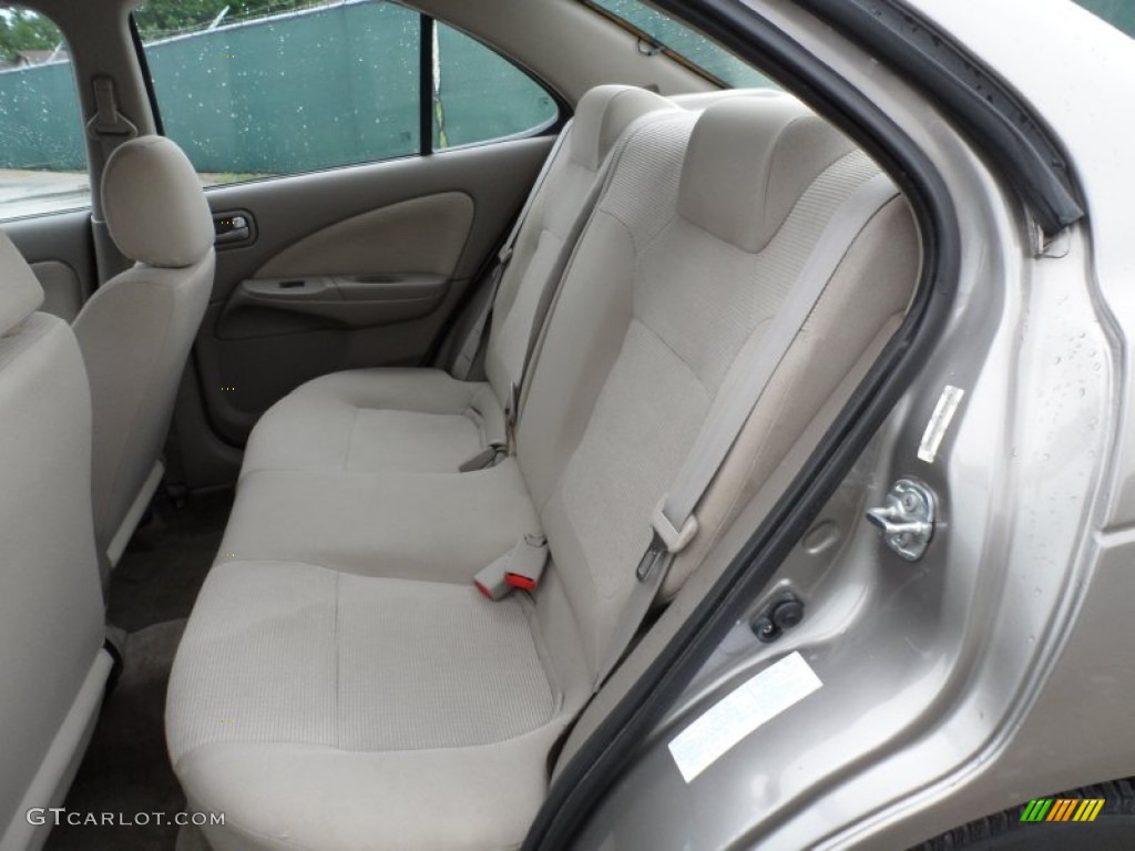 2004 Sentra 1.8 S - Bronze Shimmer / Taupe photo #31
