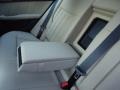 Arctic White - E 550 4Matic Sedan Photo No. 37