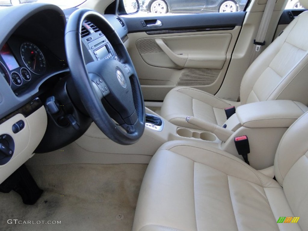 2006 Jetta 2.0T Sedan - Black / Pure Beige photo #12