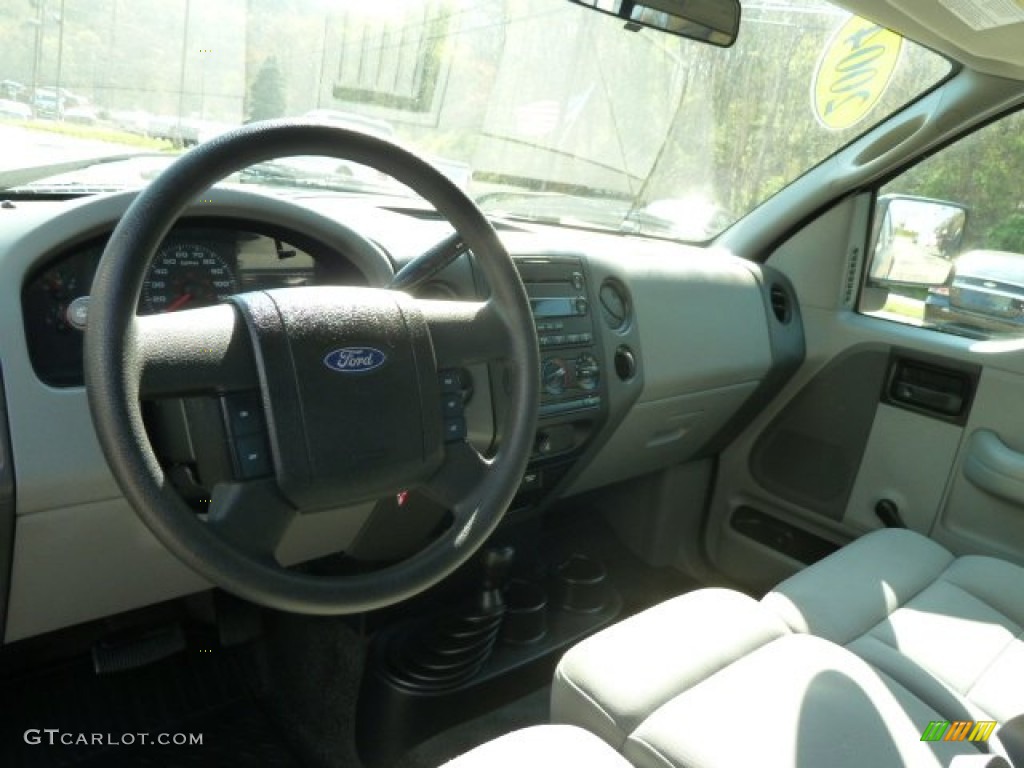 2004 F150 STX SuperCab 4x4 - Dark Shadow Grey Metallic / Dark Flint photo #18