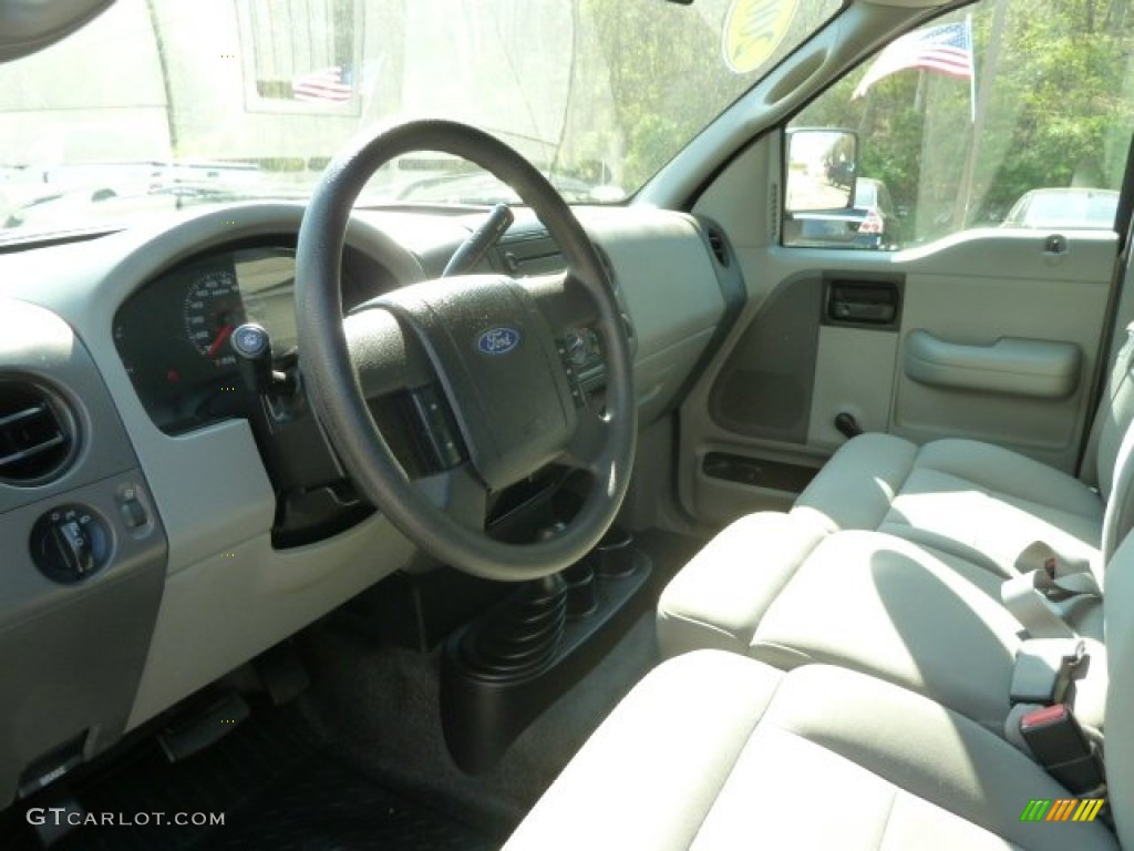 2004 F150 STX SuperCab 4x4 - Dark Shadow Grey Metallic / Dark Flint photo #21