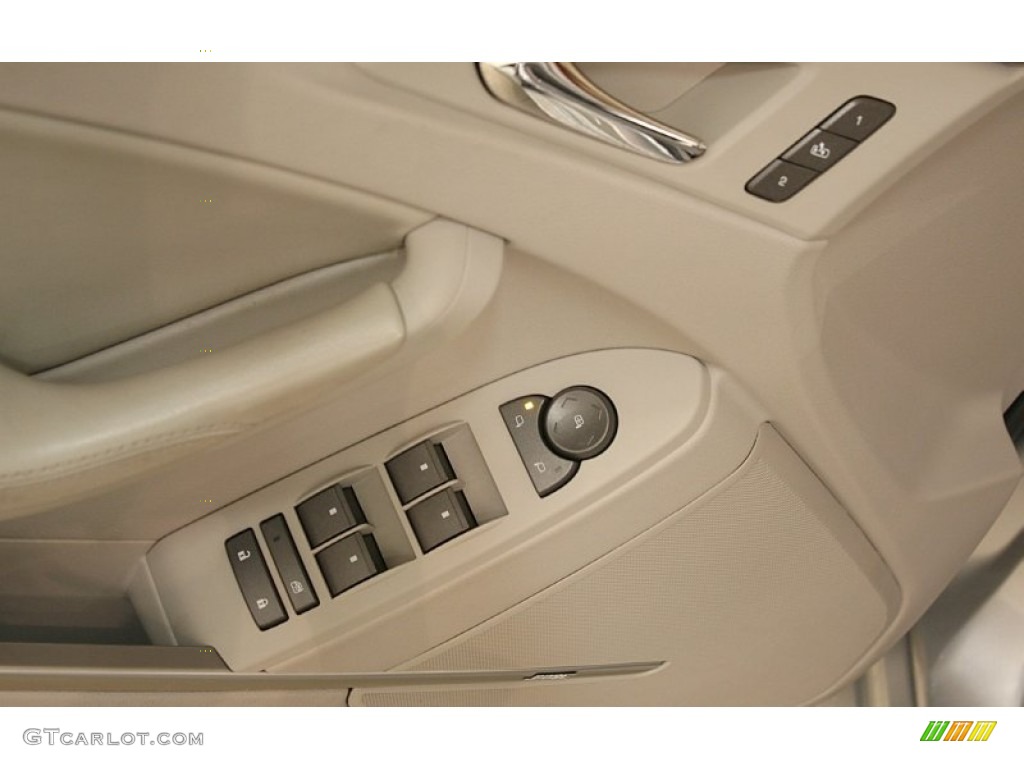2009 CTS 4 AWD Sedan - Radiant Silver / Light Titanium/Ebony photo #6