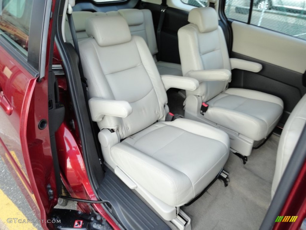 2008 MAZDA5 Touring - Copper Red / Sand photo #10