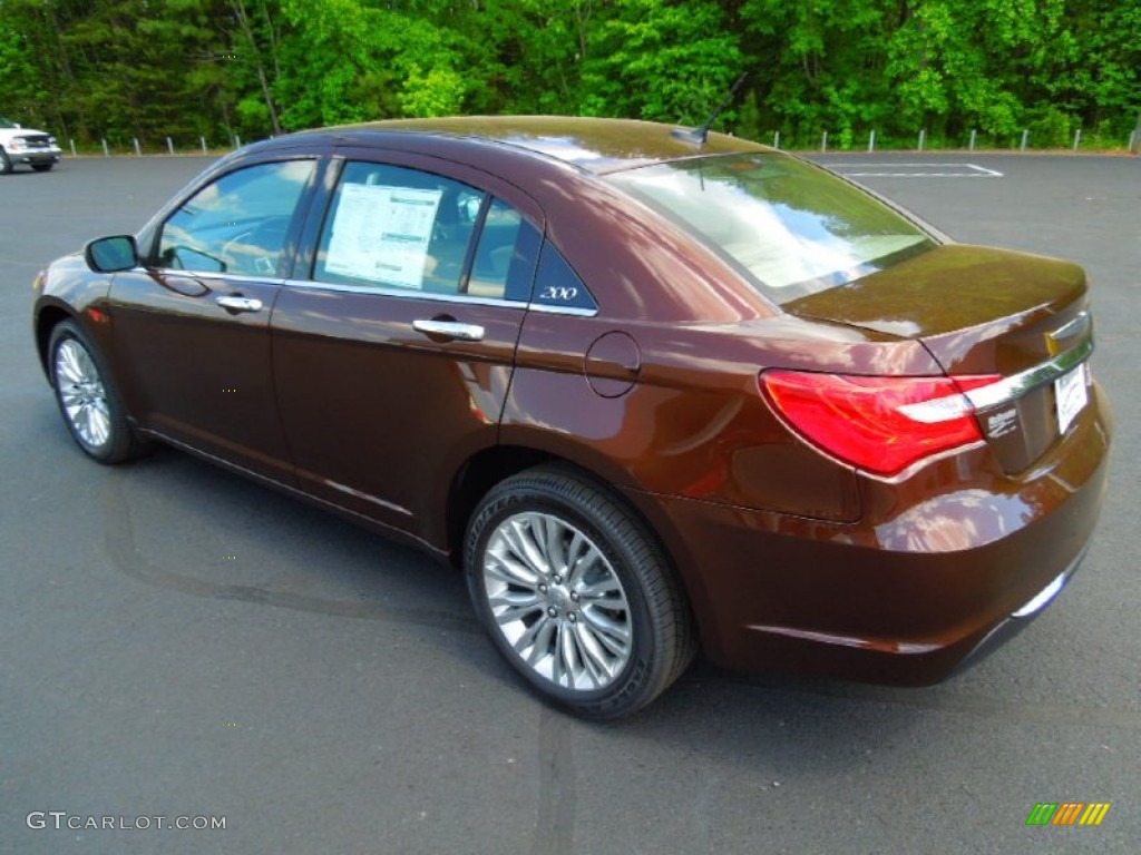 2012 200 Limited Sedan - Deep Auburn Pearl / Black/Light Frost photo #5