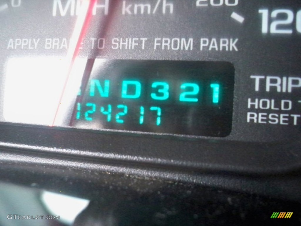2005 Impala LS - Black / Neutral Beige photo #18