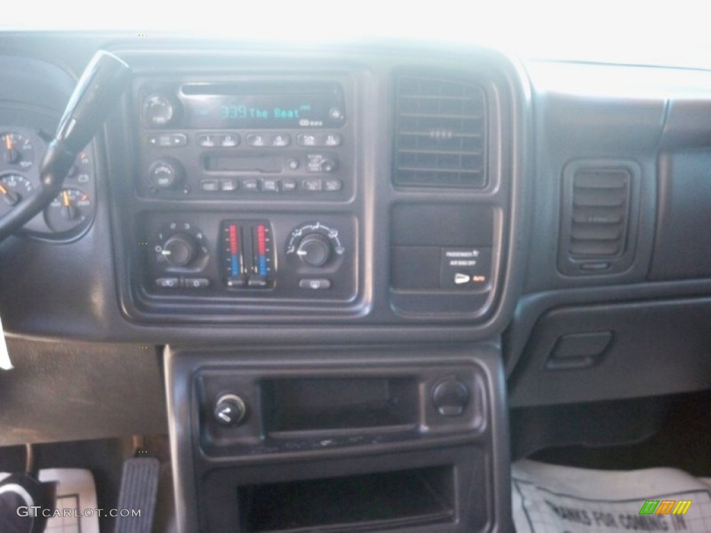 2003 Silverado 1500 LS Extended Cab - Black / Dark Charcoal photo #13