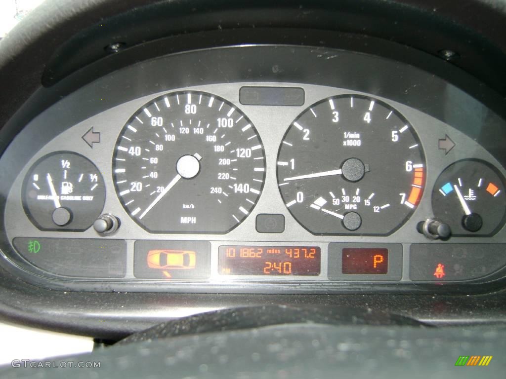 2002 3 Series 325i Sedan - Alpine White / Black photo #20