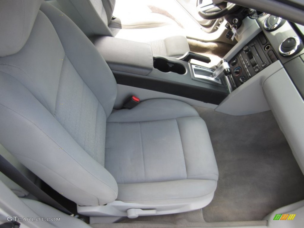 2007 Mustang V6 Deluxe Coupe - Satin Silver Metallic / Light Graphite photo #27