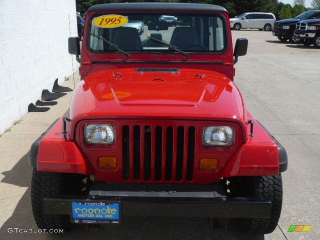 1995 Wrangler S 4x4 - Poppy Red / Gray photo #3